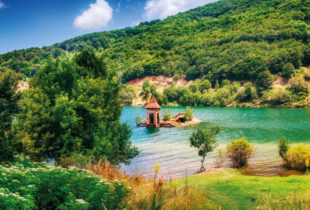 Nordmazedonien und Albanien